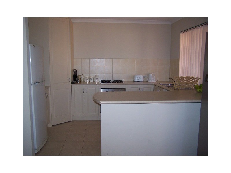 3 Bennett Brook Circle, Greenfields WA 6210