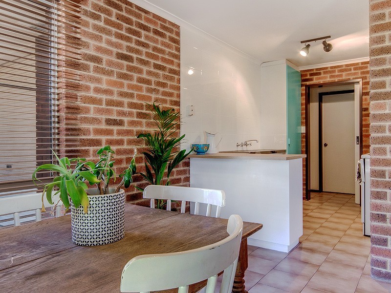 2/59 Janis Street, Halls Head WA 6210