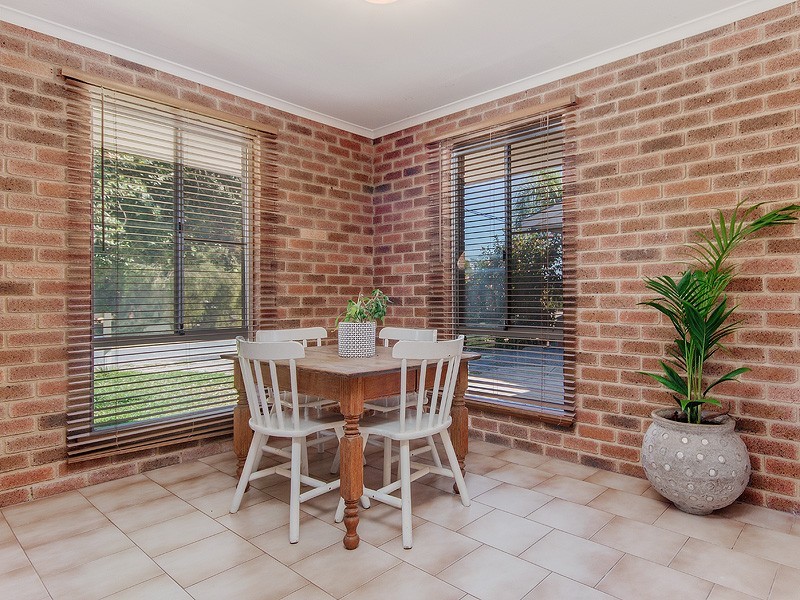 2/59 Janis Street, Halls Head WA 6210