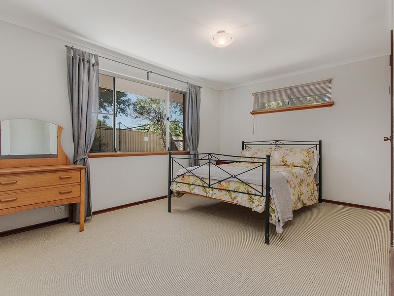 2/59 Janis Street, Halls Head WA 6210