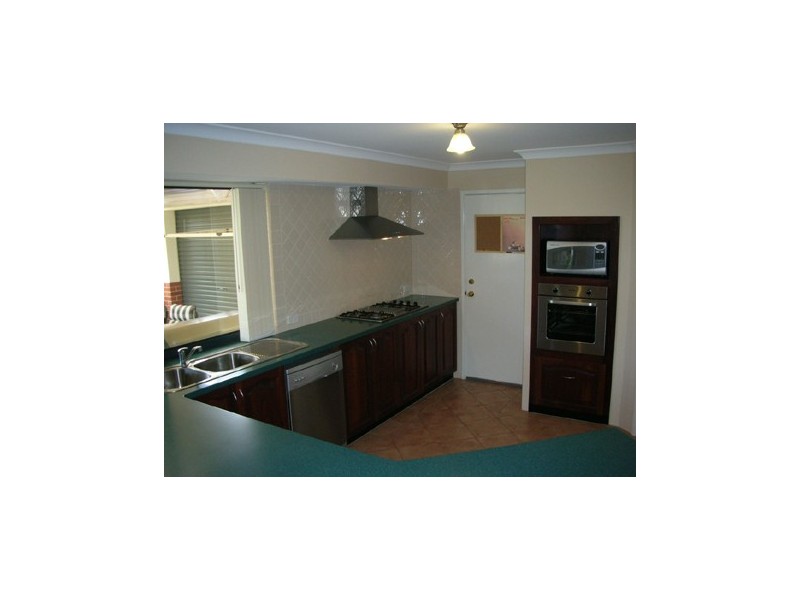 10 REGIA PASS, Madora Bay WA 6210