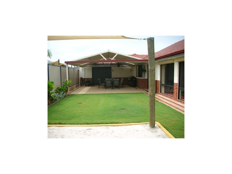 10 REGIA PASS, Madora Bay WA 6210