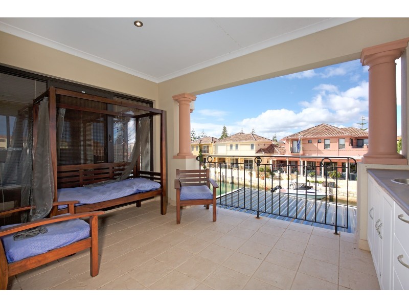 17 Port Quays, Wannanup WA 6210