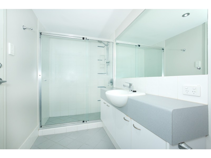 21/206 Mary Street, Halls Head WA 6210