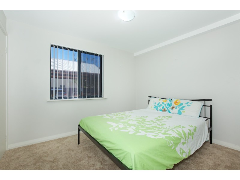 21/206 Mary Street, Halls Head WA 6210