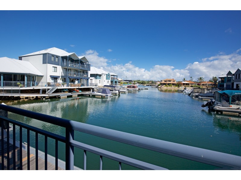 21/206 Mary Street, Halls Head WA 6210