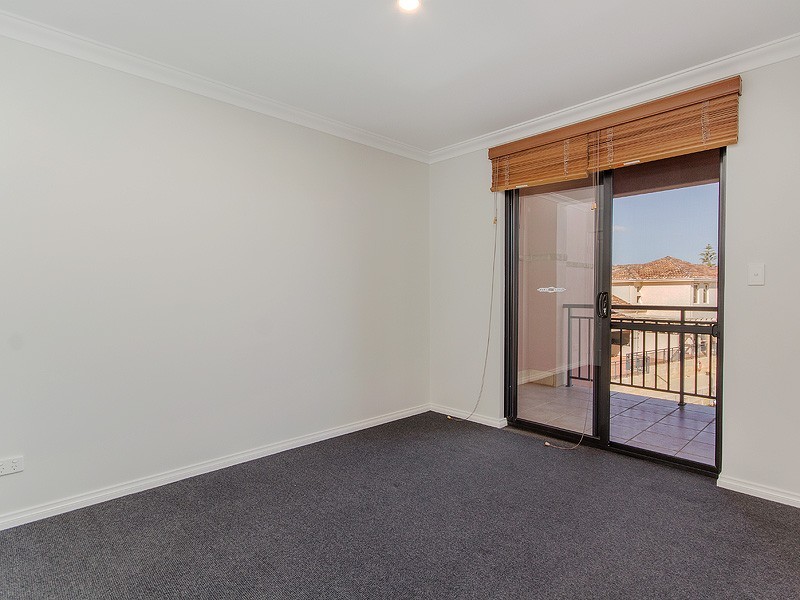 1/5 Westview Parade, Wannanup WA 6210