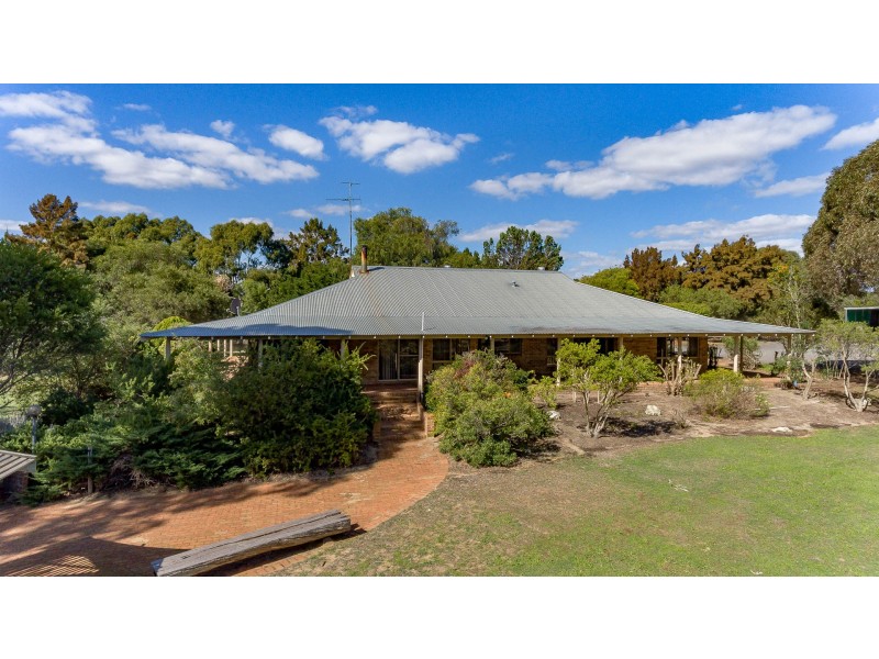 23 Marlock Place, Karnup WA 6176