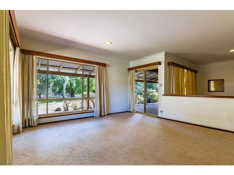 23 Marlock Place, Karnup WA 6176