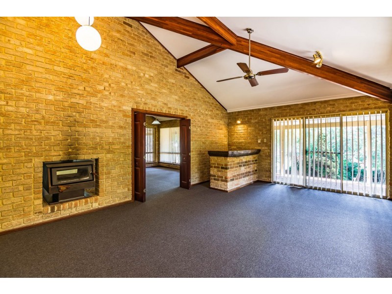 23 Marlock Place, Karnup WA 6176
