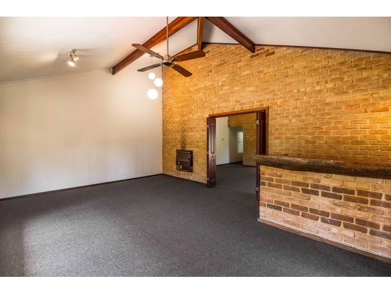 23 Marlock Place, Karnup WA 6176