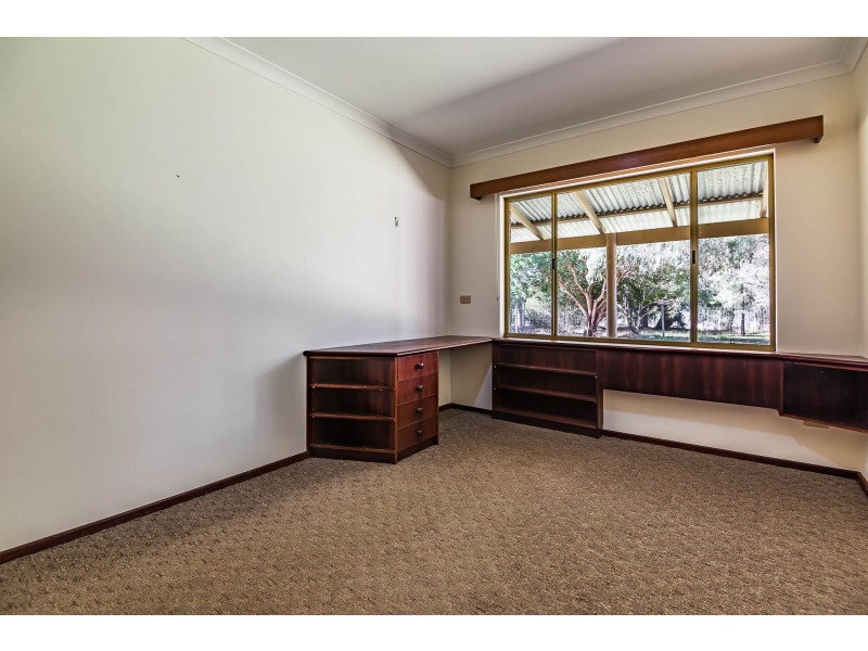 23 Marlock Place, Karnup WA 6176