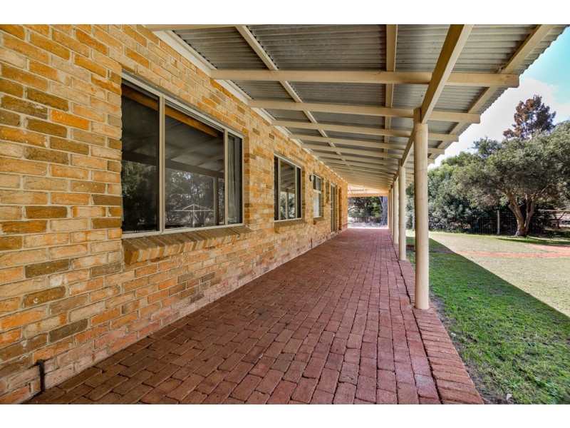 23 Marlock Place, Karnup WA 6176