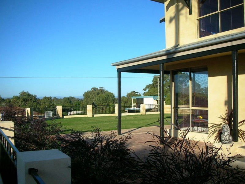 27 MARANEL STREET, Falcon WA 6210