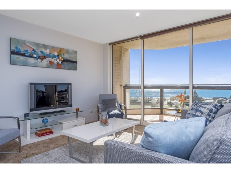 34/6A Valley Road, Halls Head WA 6210