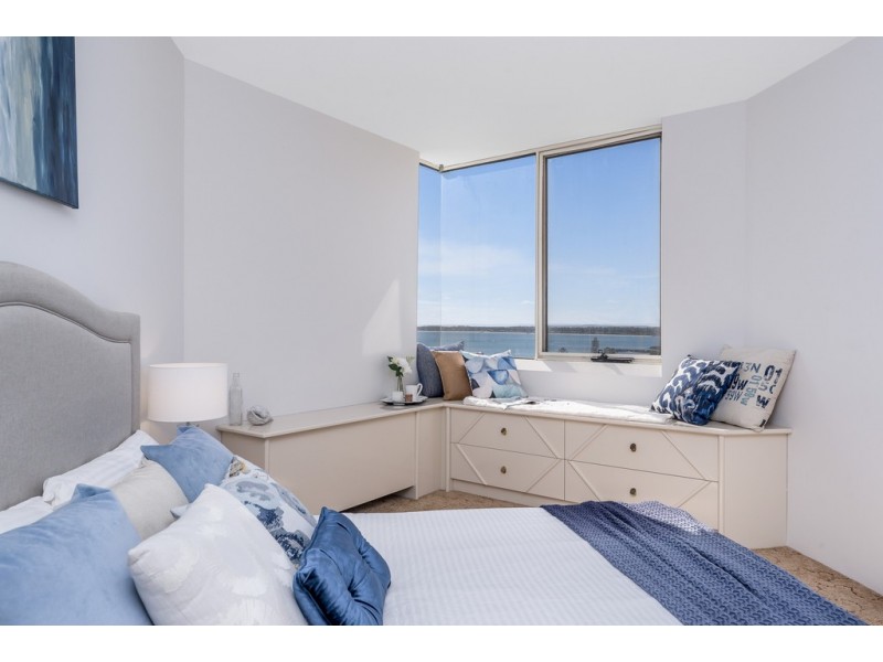 34/6A Valley Road, Halls Head WA 6210