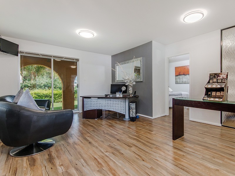 2/25 Sholl Street, Mandurah WA 6210