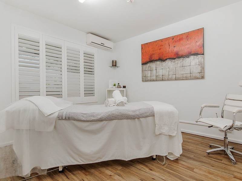 2/25 Sholl Street, Mandurah WA 6210