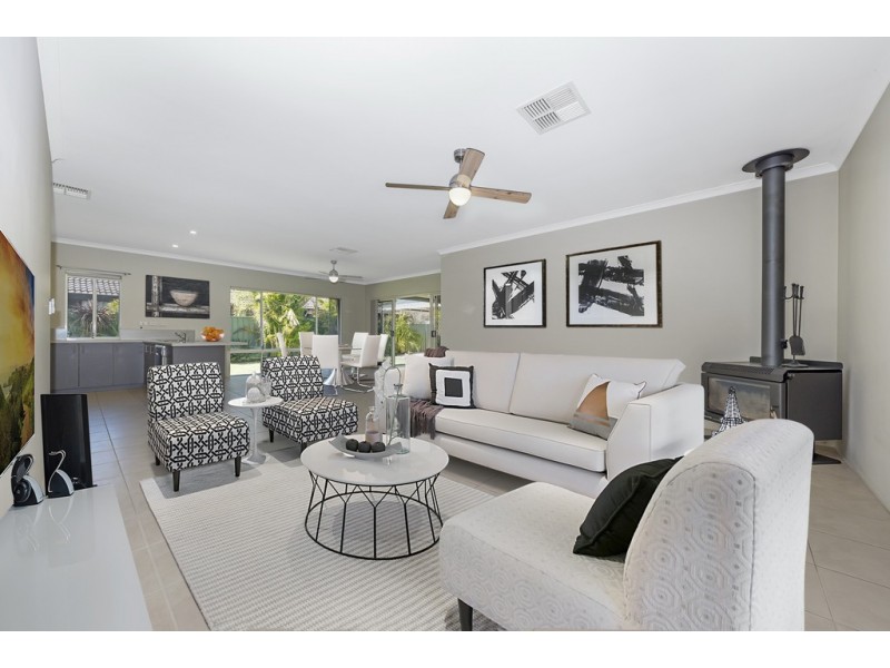 9 REDGUM ROAD, Pinjarra WA 6208