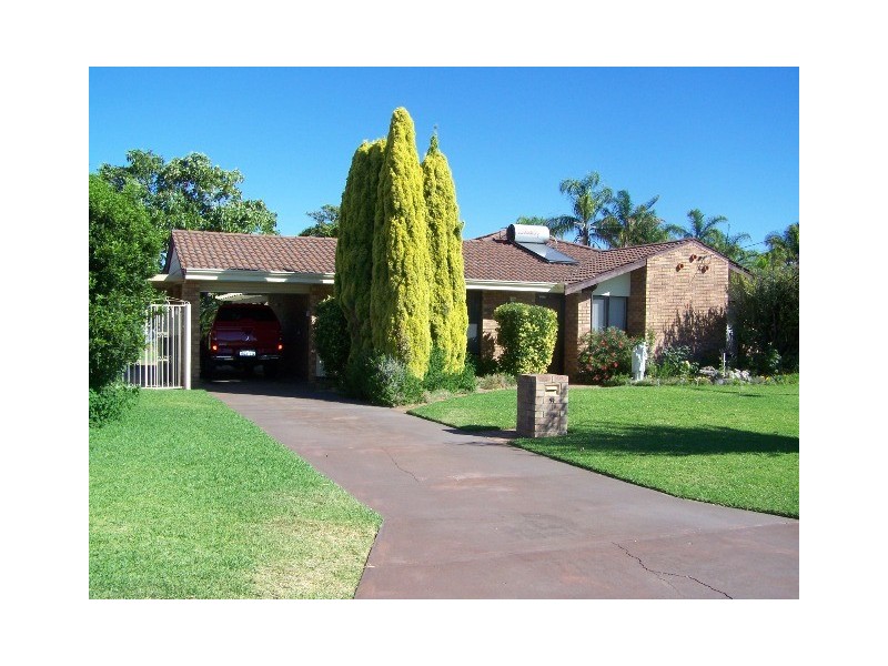 54 Kookerbrook Street, Dudley Park WA 6210