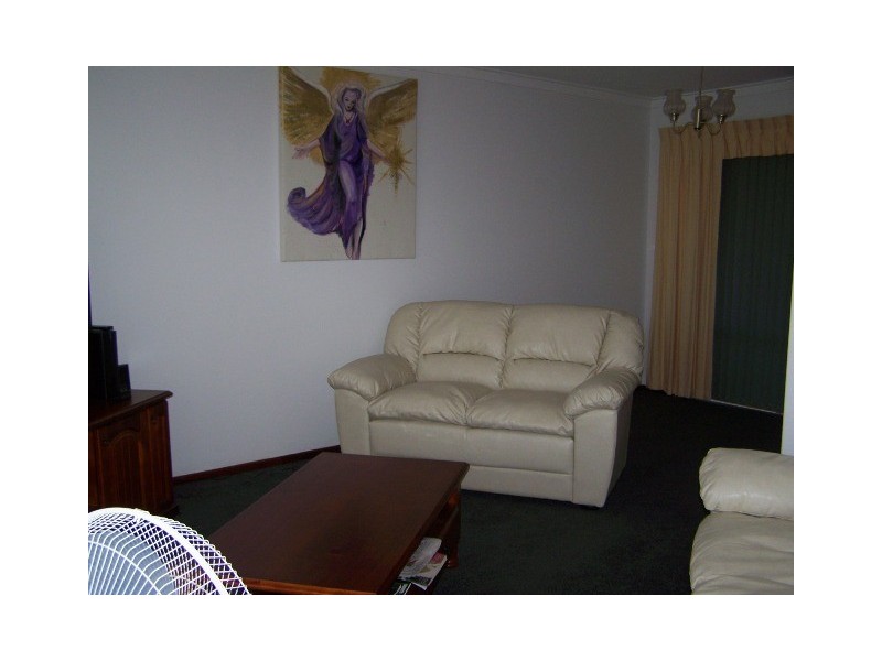 54 Kookerbrook Street, Dudley Park WA 6210