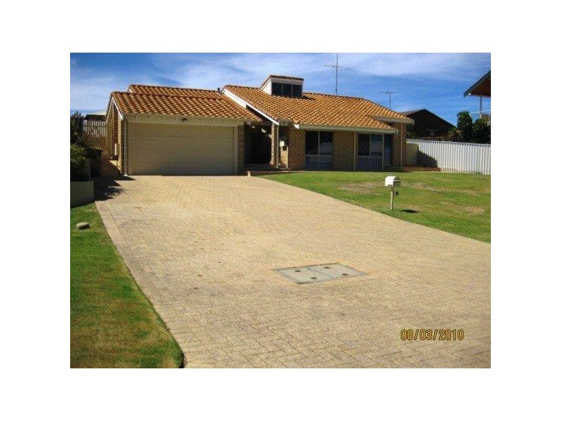 1 Driftwood Road, Silver Sands WA 6210