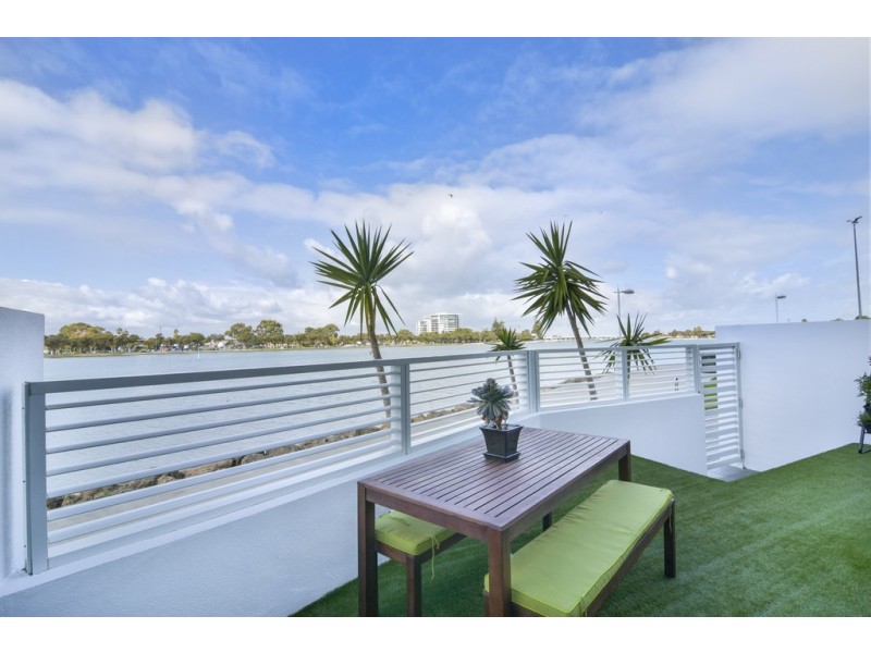 Unit 103/ 3 Marco Polo Drive, Mandurah WA 6210