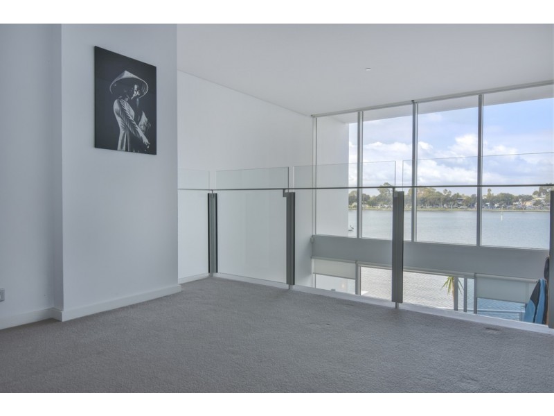 Unit 103/ 3 Marco Polo Drive, Mandurah WA 6210