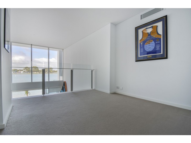 Unit 103/ 3 Marco Polo Drive, Mandurah WA 6210