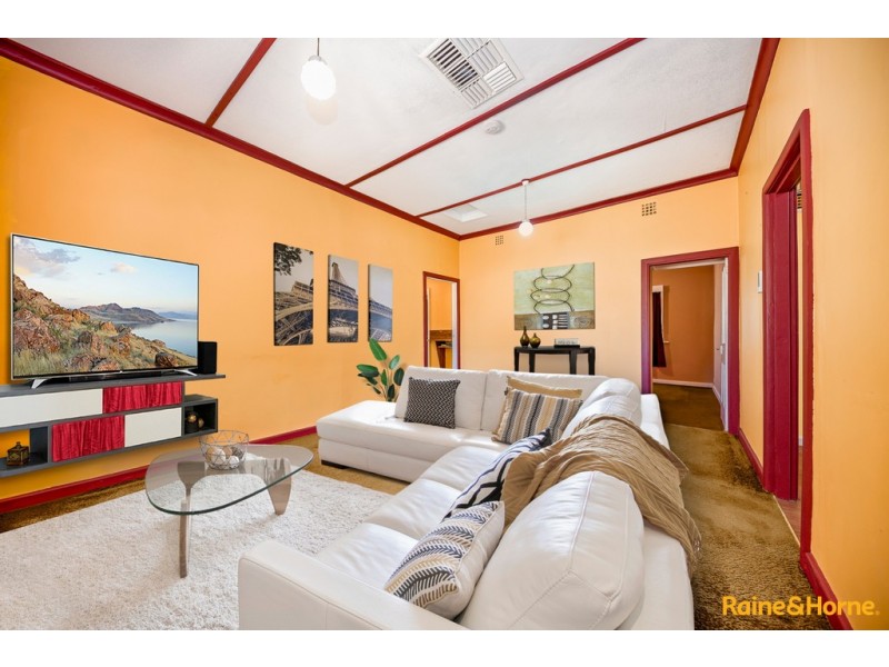 58 CONGDON AVENUE, Pinjarra WA 6208