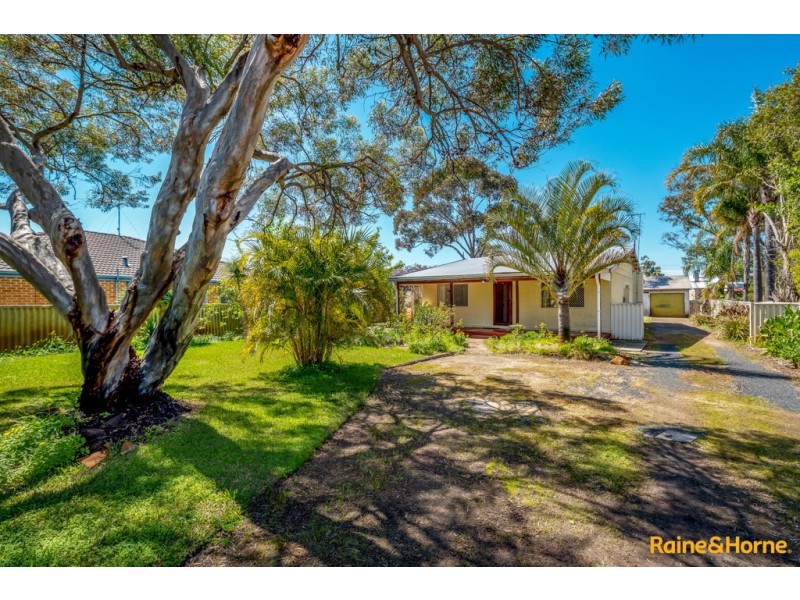 58 CONGDON AVENUE, Pinjarra WA 6208