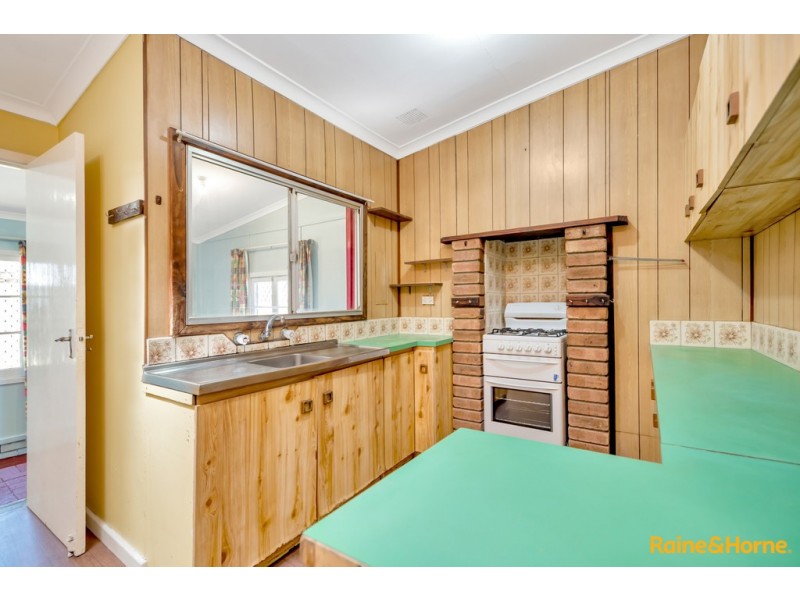 58 CONGDON AVENUE, Pinjarra WA 6208