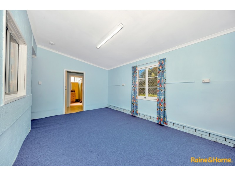 58 CONGDON AVENUE, Pinjarra WA 6208