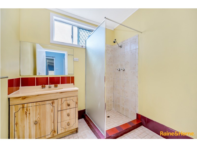 58 CONGDON AVENUE, Pinjarra WA 6208