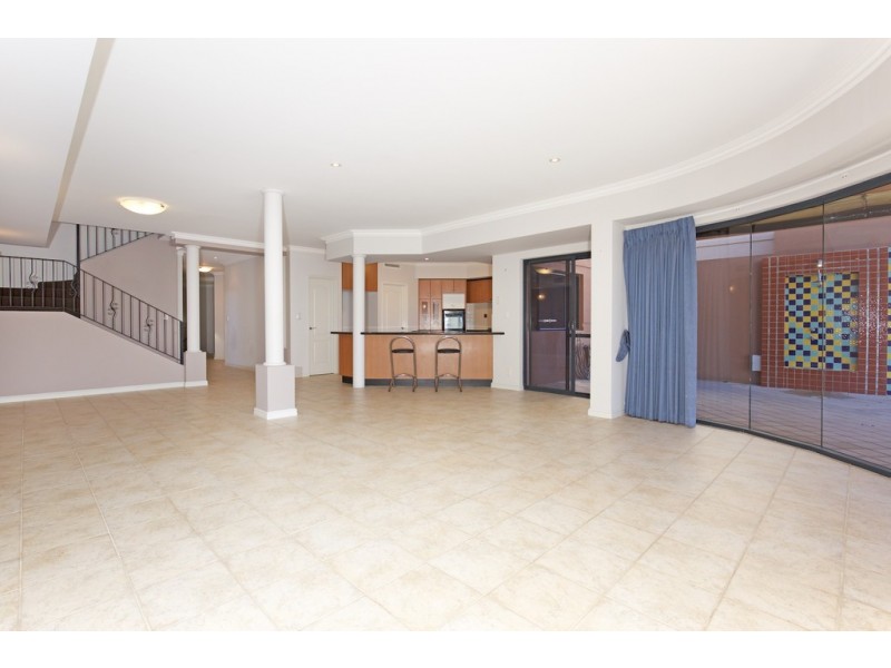 74B Ormsby Terrace, Mandurah WA 6210