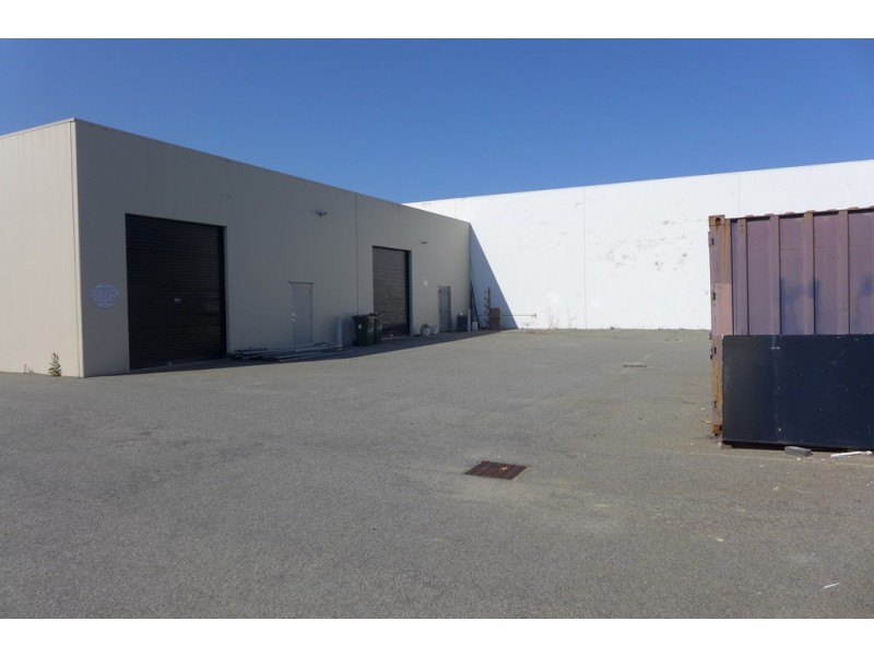 1/64 Reserve Drive, Mandurah WA 6210