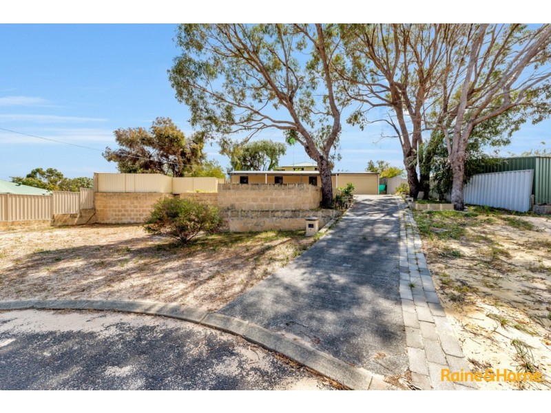 4 FORREST GROVE, Preston Beach WA 6215