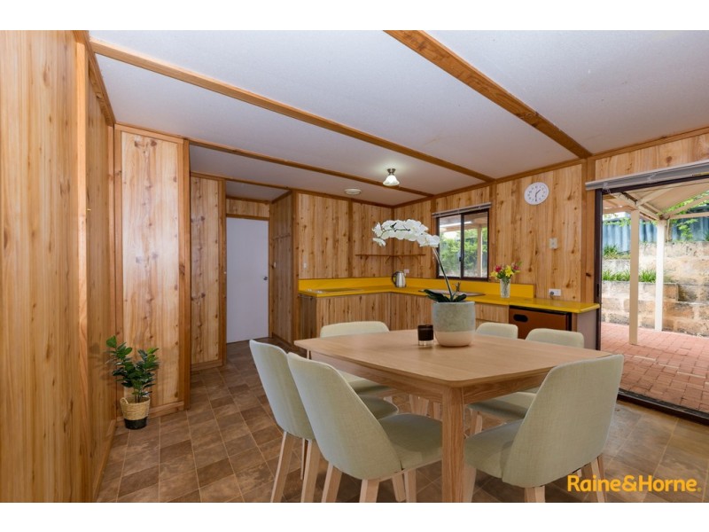 4 FORREST GROVE, Preston Beach WA 6215