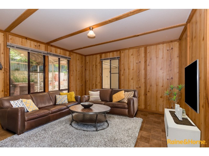 4 FORREST GROVE, Preston Beach WA 6215