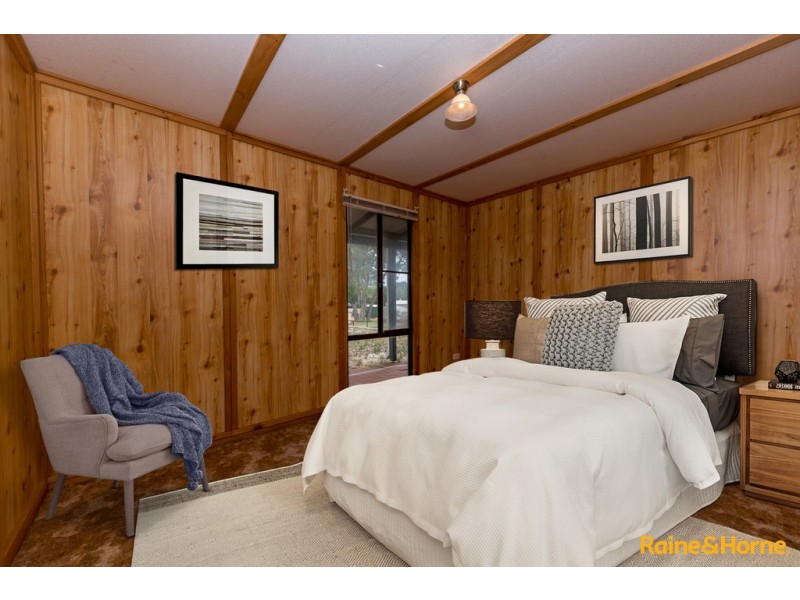 4 FORREST GROVE, Preston Beach WA 6215