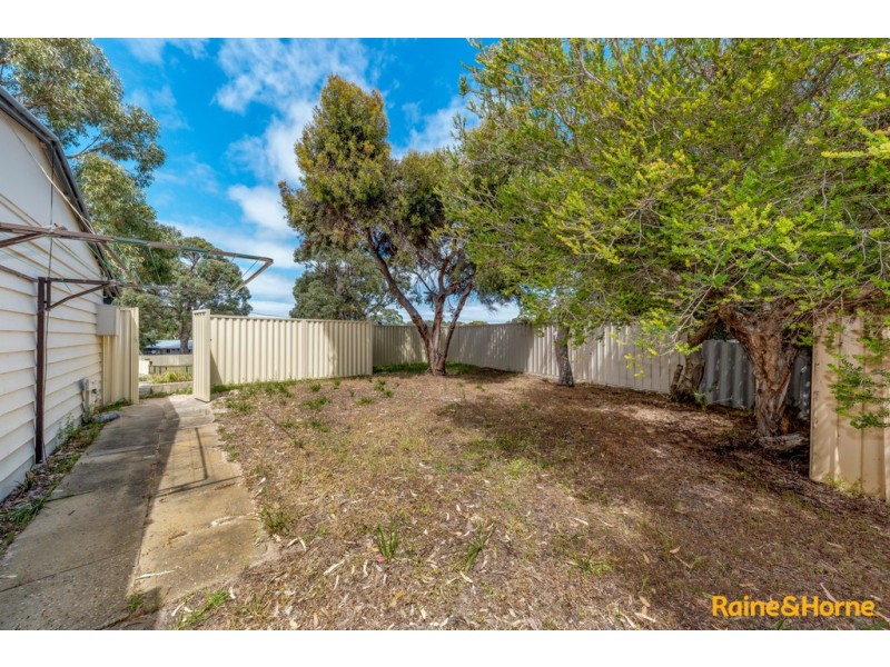 4 FORREST GROVE, Preston Beach WA 6215