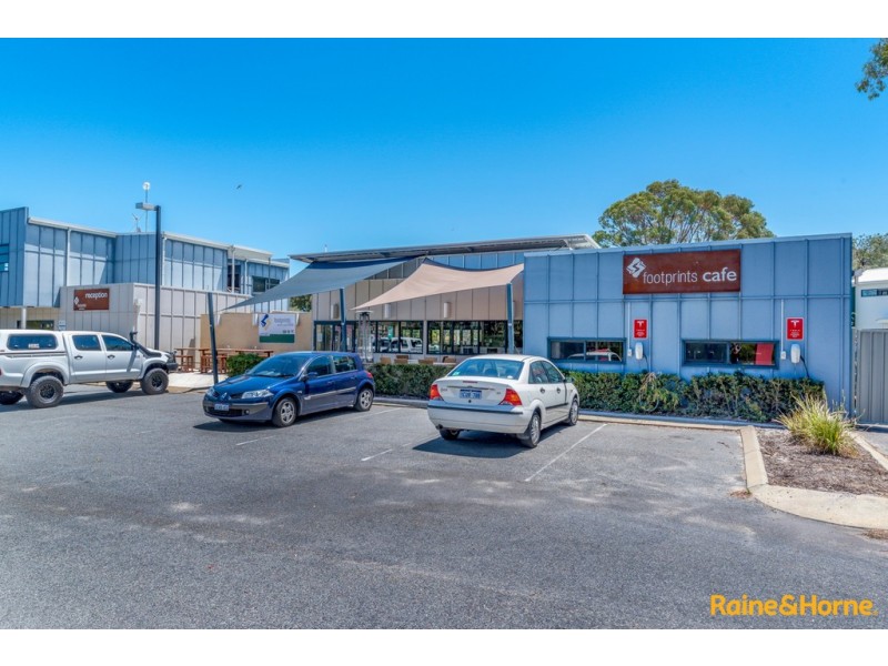 4 FORREST GROVE, Preston Beach WA 6215