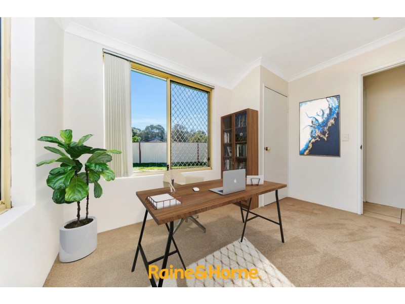 10 PERIDA WAY, Greenfields WA 6210