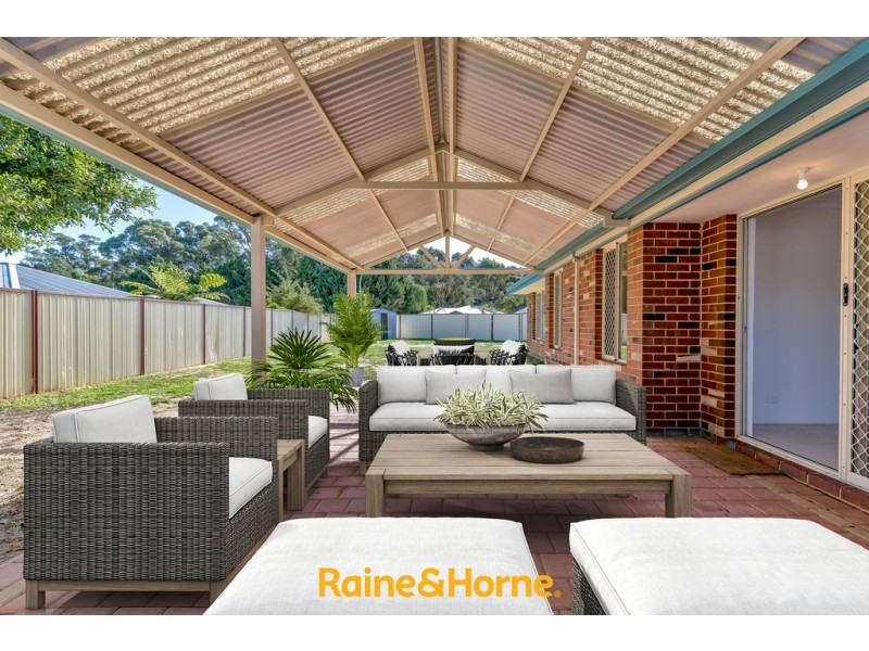 10 PERIDA WAY, Greenfields WA 6210