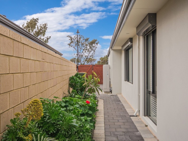 9 Bush View, Wannanup WA 6210