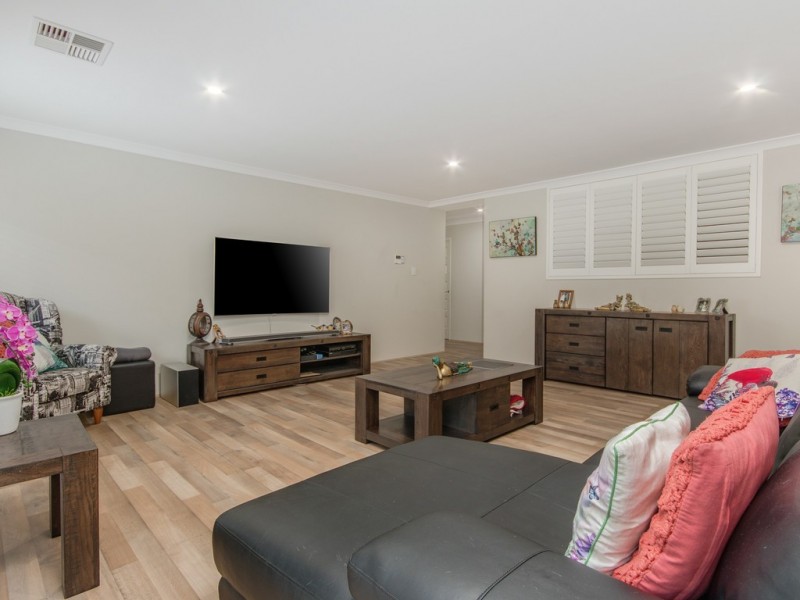 9 Bush View, Wannanup WA 6210