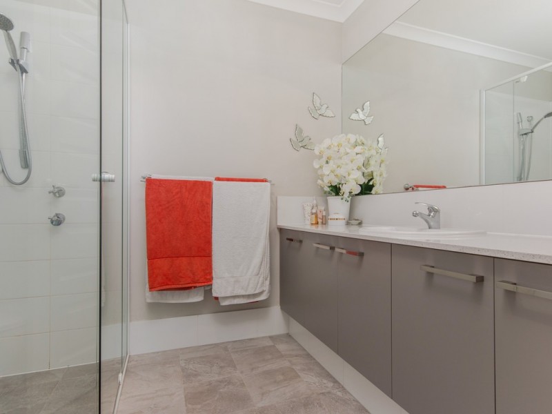 9 Bush View, Wannanup WA 6210