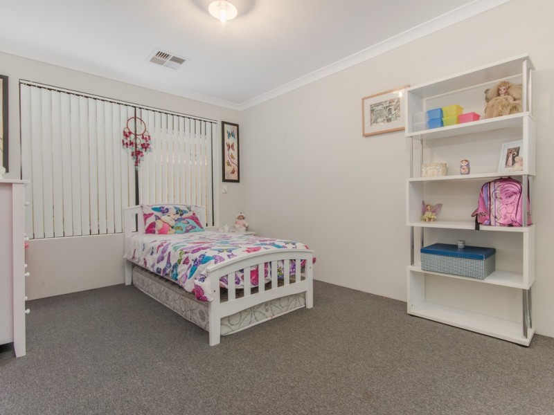 9 Bush View, Wannanup WA 6210