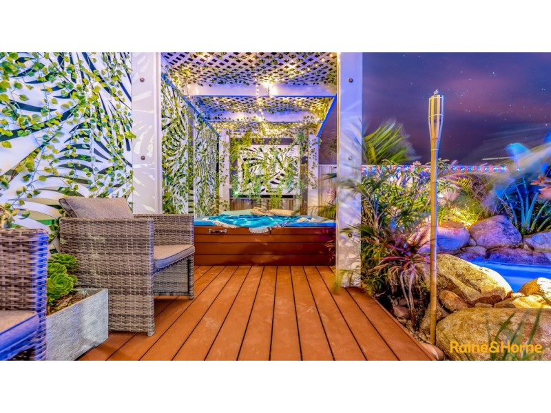 32 ACEROSA BOULEVARD, Halls Head WA 6210