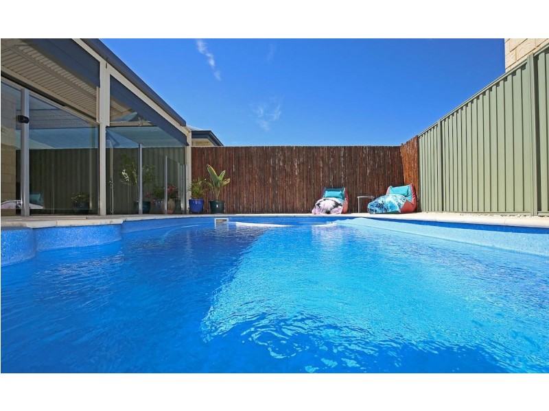 2 Jollup Way, Ravenswood WA 6208